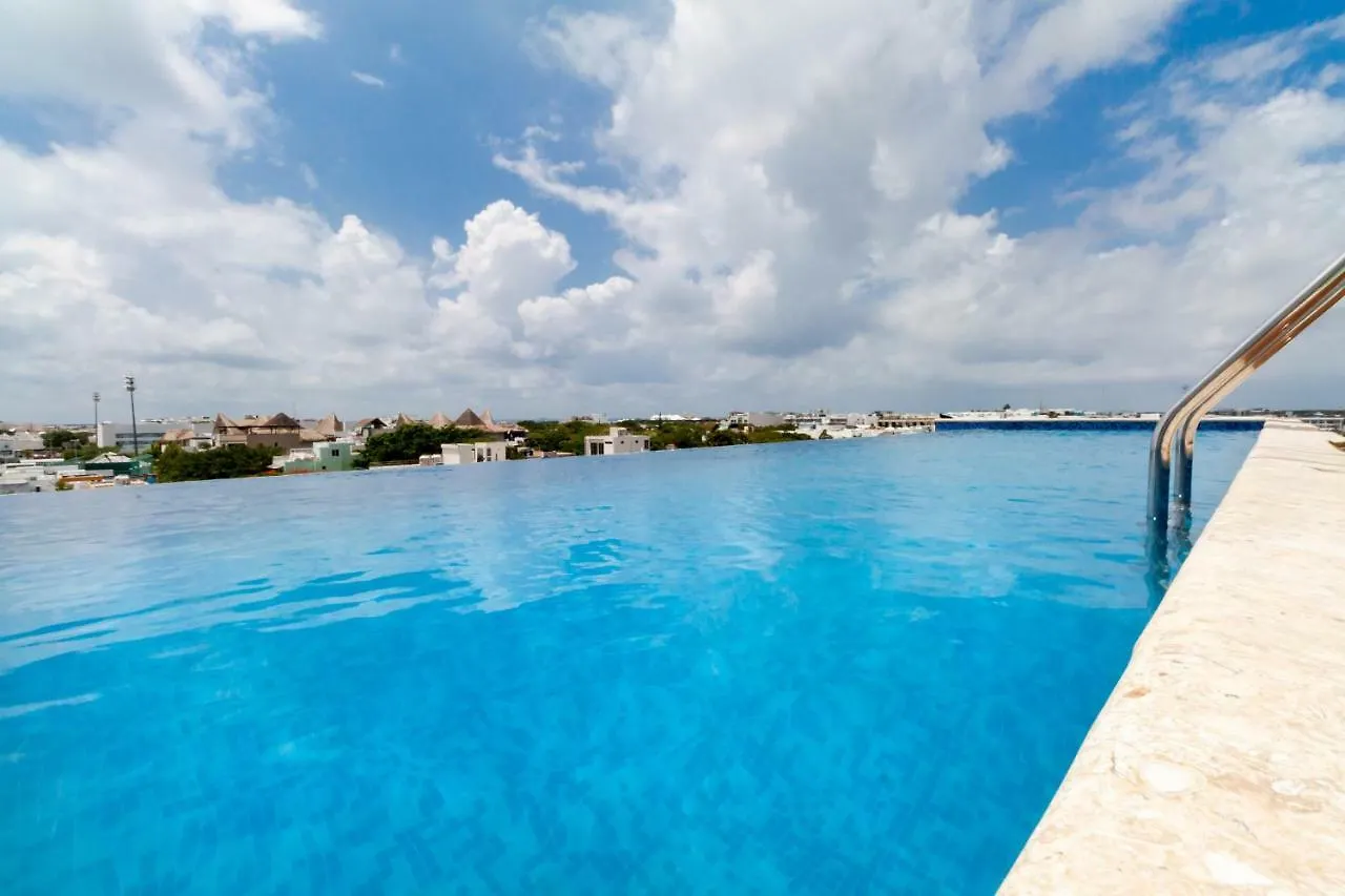Condo Iplaya Playa del Carmen Mexico
