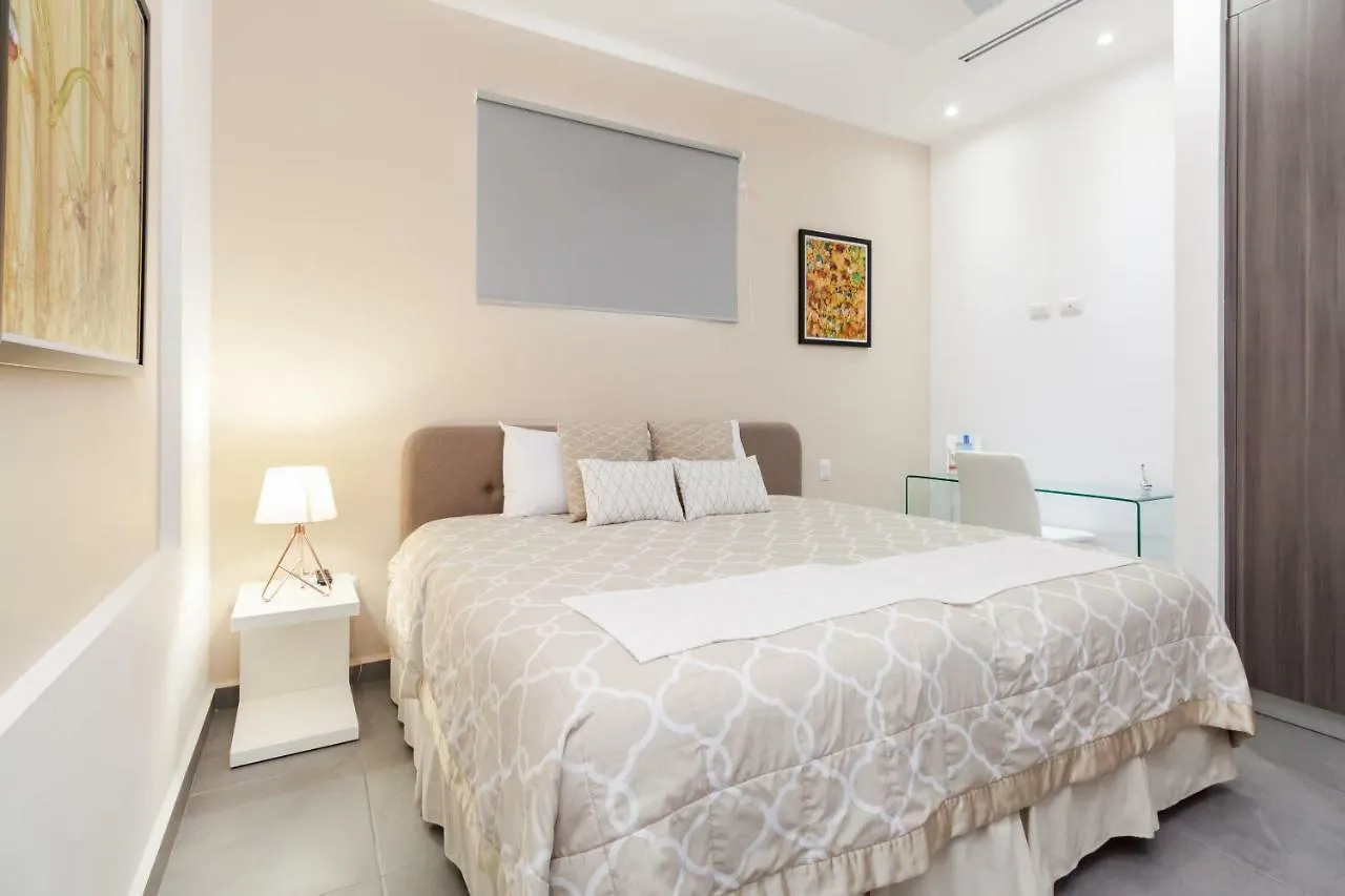 Condo Iplaya Playa del Carmen Mexico